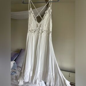 Jolie summer dress!